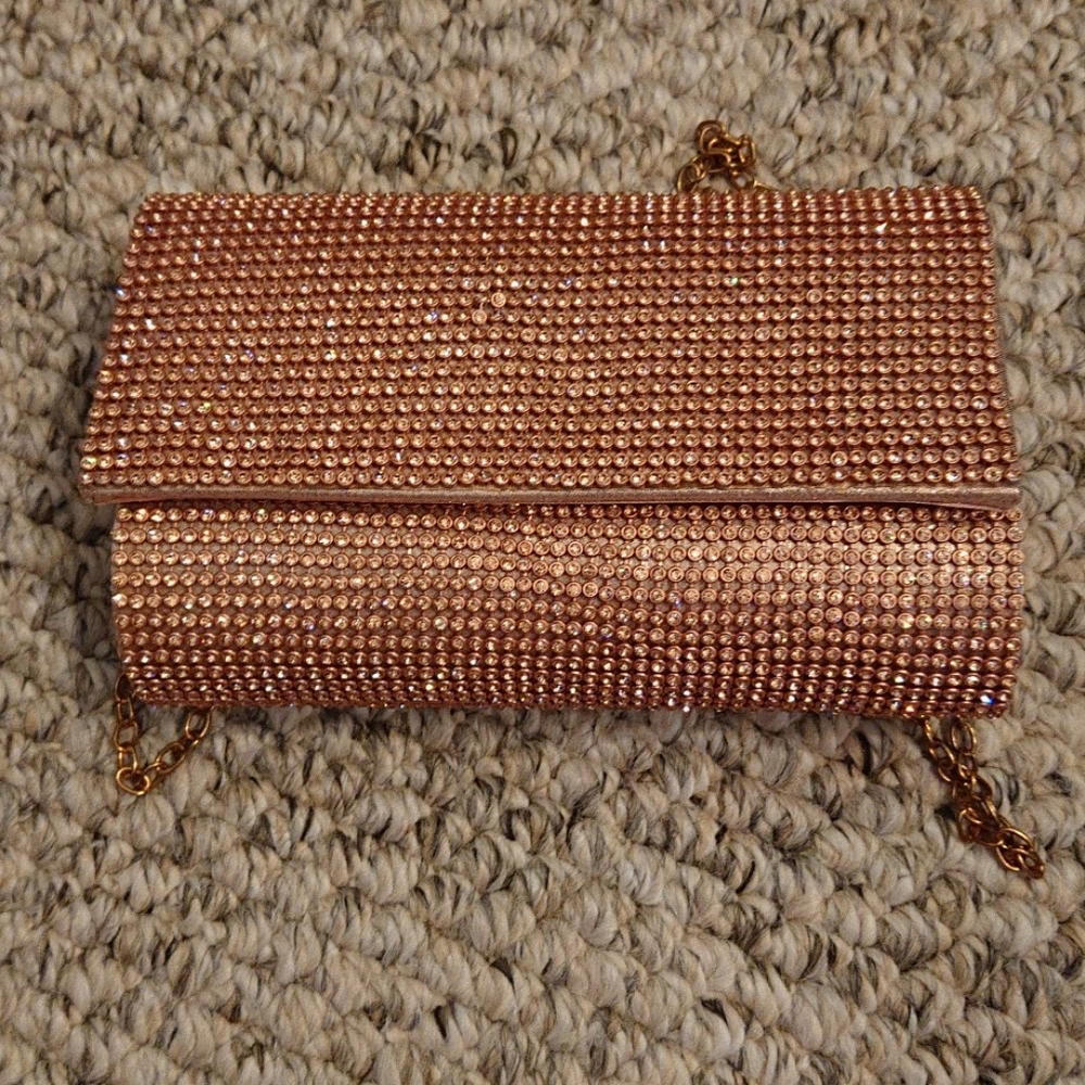 Salmon Pink Crystal Event Clutch